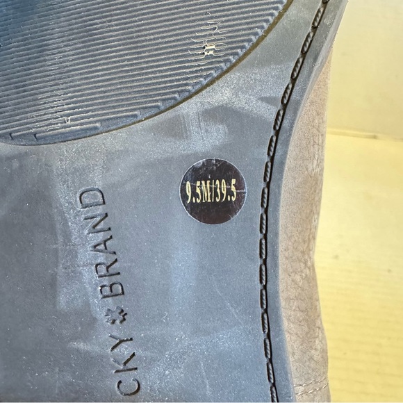 Lucky Brand Booties Size 9.5 Brown Taupe Suede Elastic Ankle Boot - Picture 15 of 15